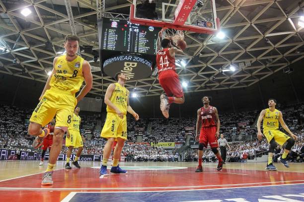 冲击英超冠 冲击英超冠