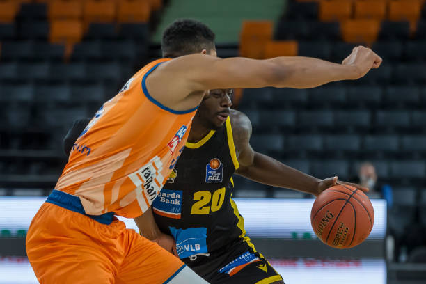 拼尽全力 拼尽全力